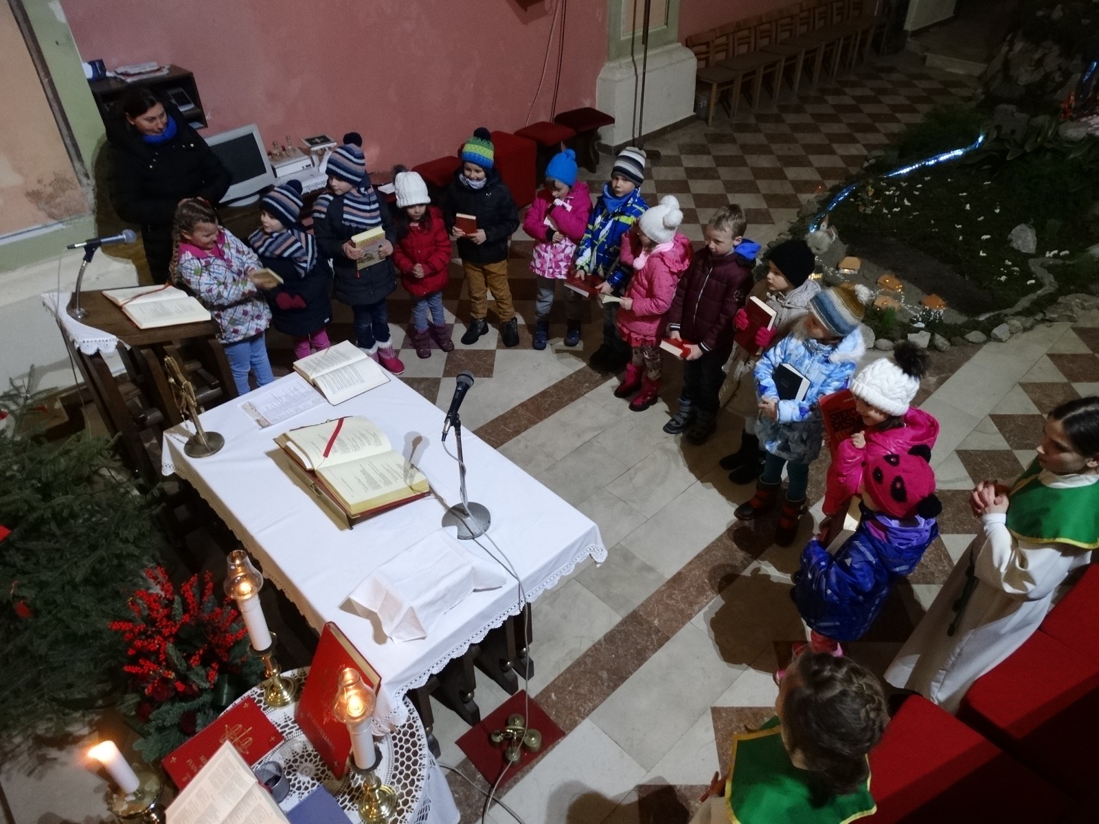V župniji Dravograd slovesno počastili nedeljo Sv.pisma