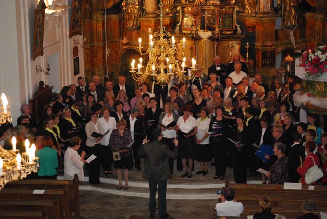 Srečanje pevskih zborov dekanije Mežica-Dravograd