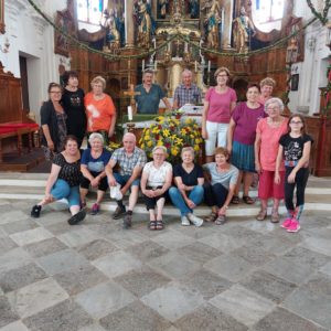Slovesno praznovanje lepe nedelje na Šempetru
